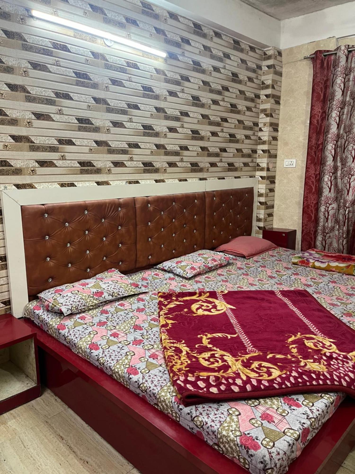 Dream Land Hotel Jammu Exterior foto