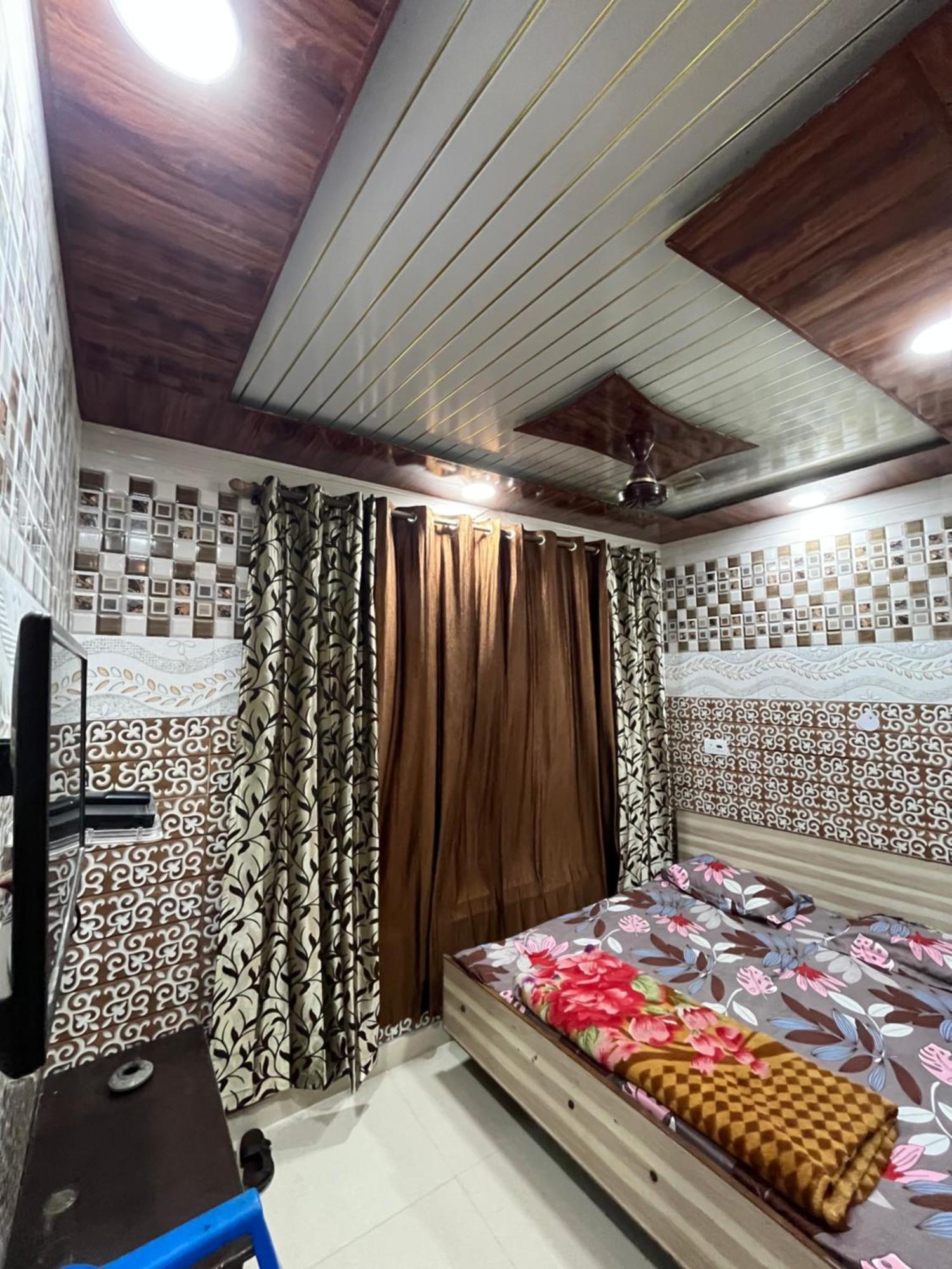 Dream Land Hotel Jammu Exterior foto