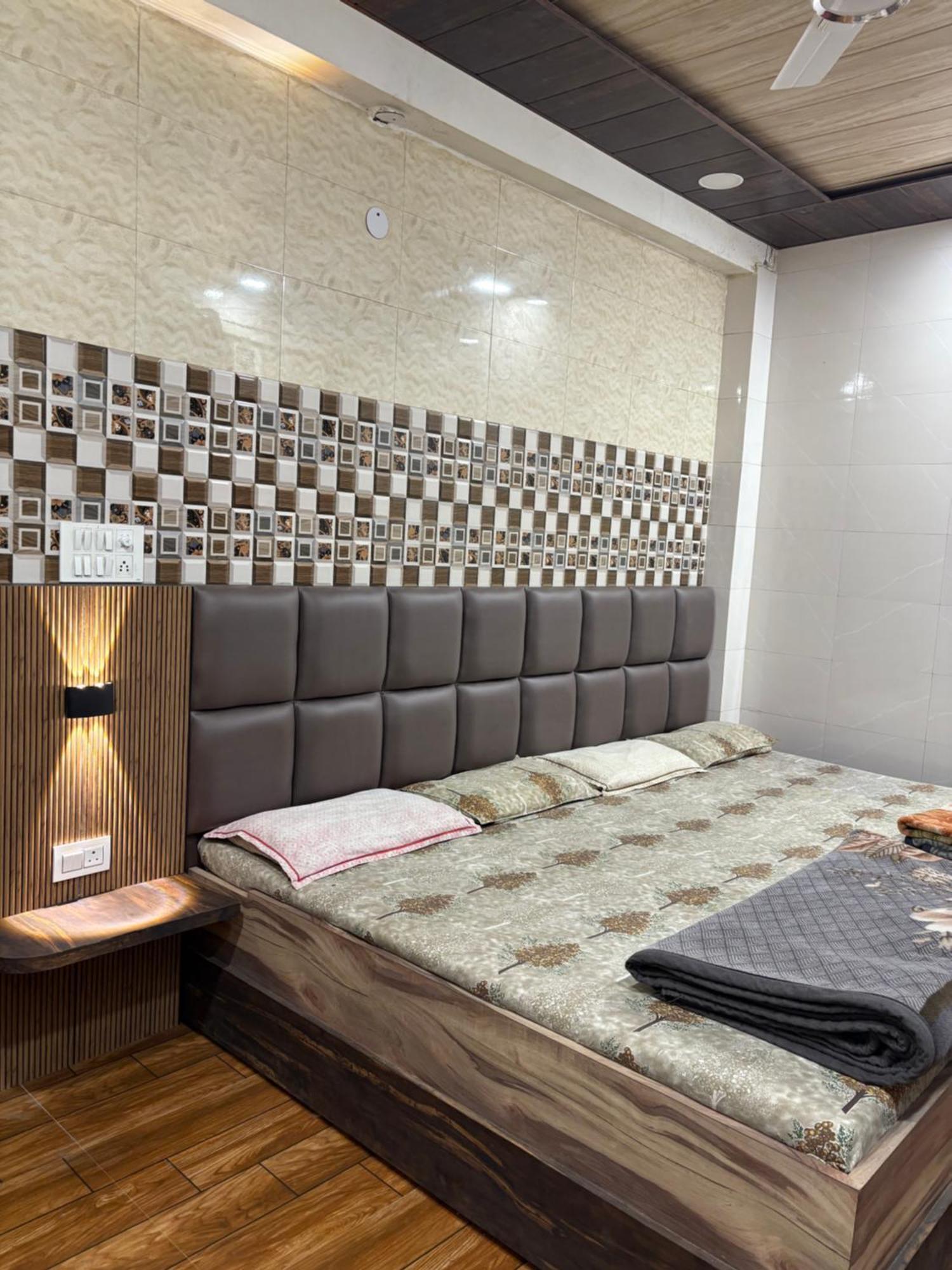 Dream Land Hotel Jammu Exterior foto